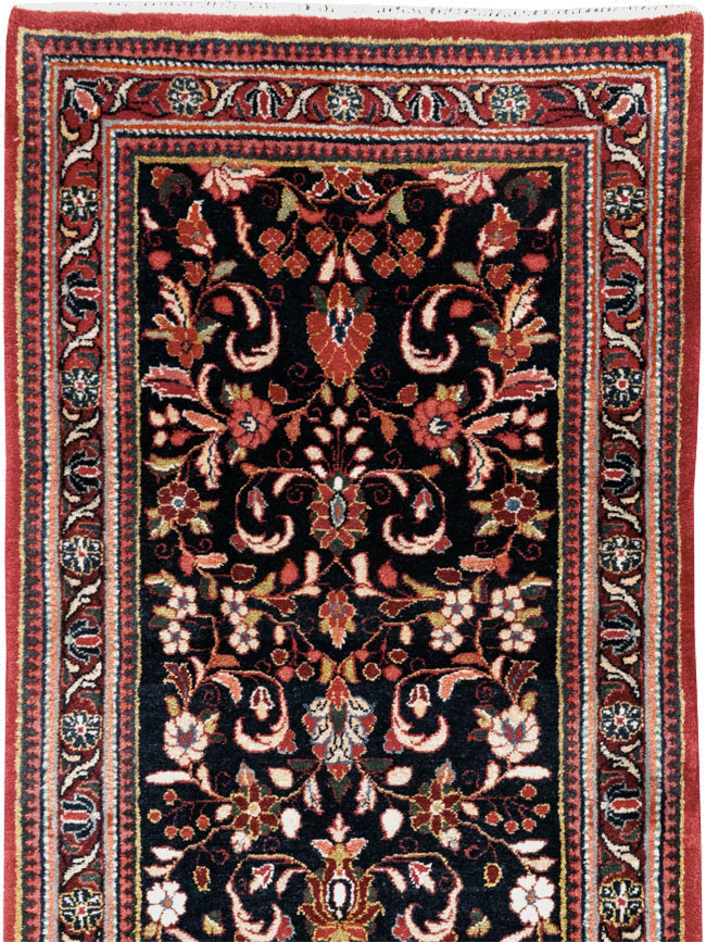 sarouk Runner - # 109567