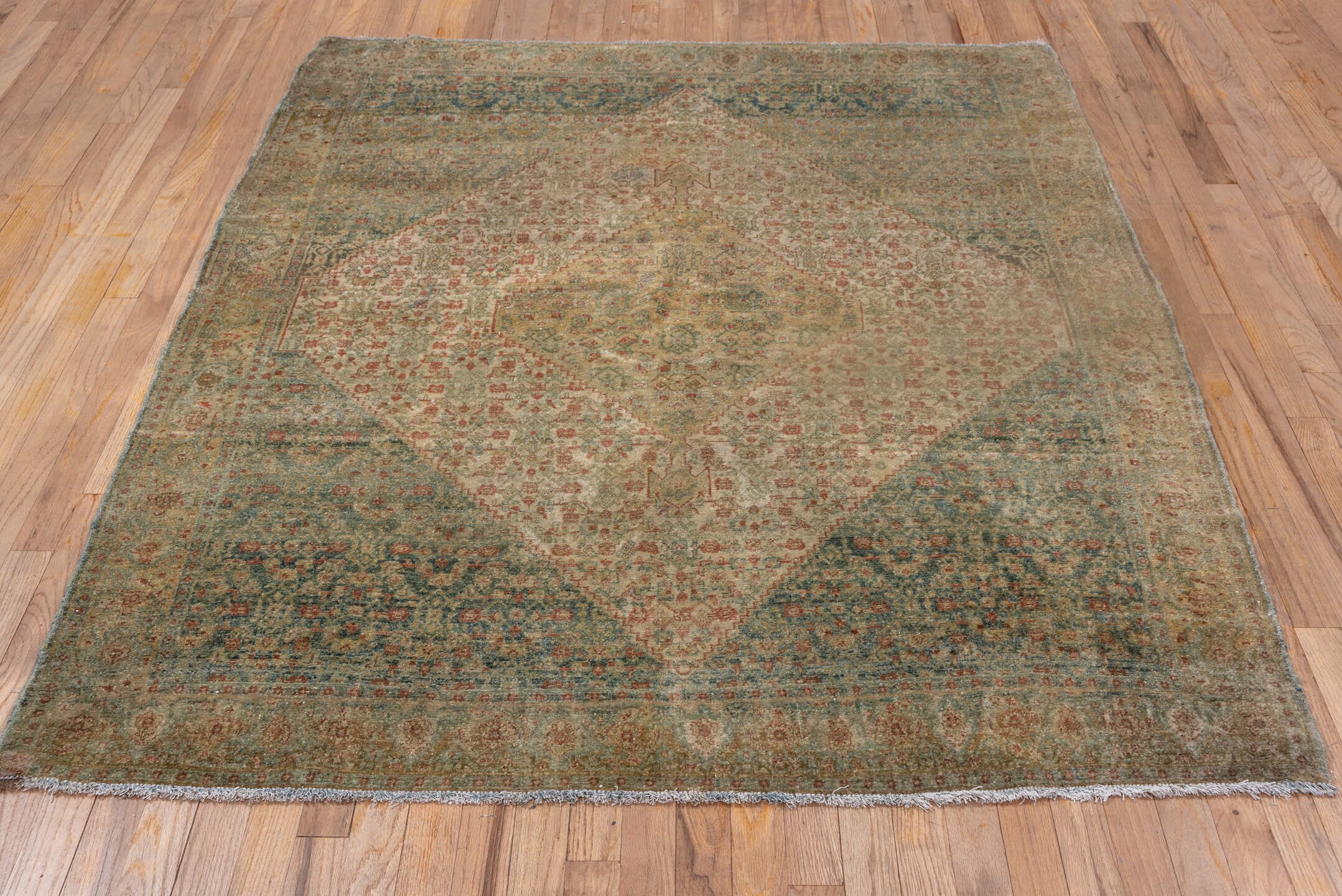 senne Rug - # 126795