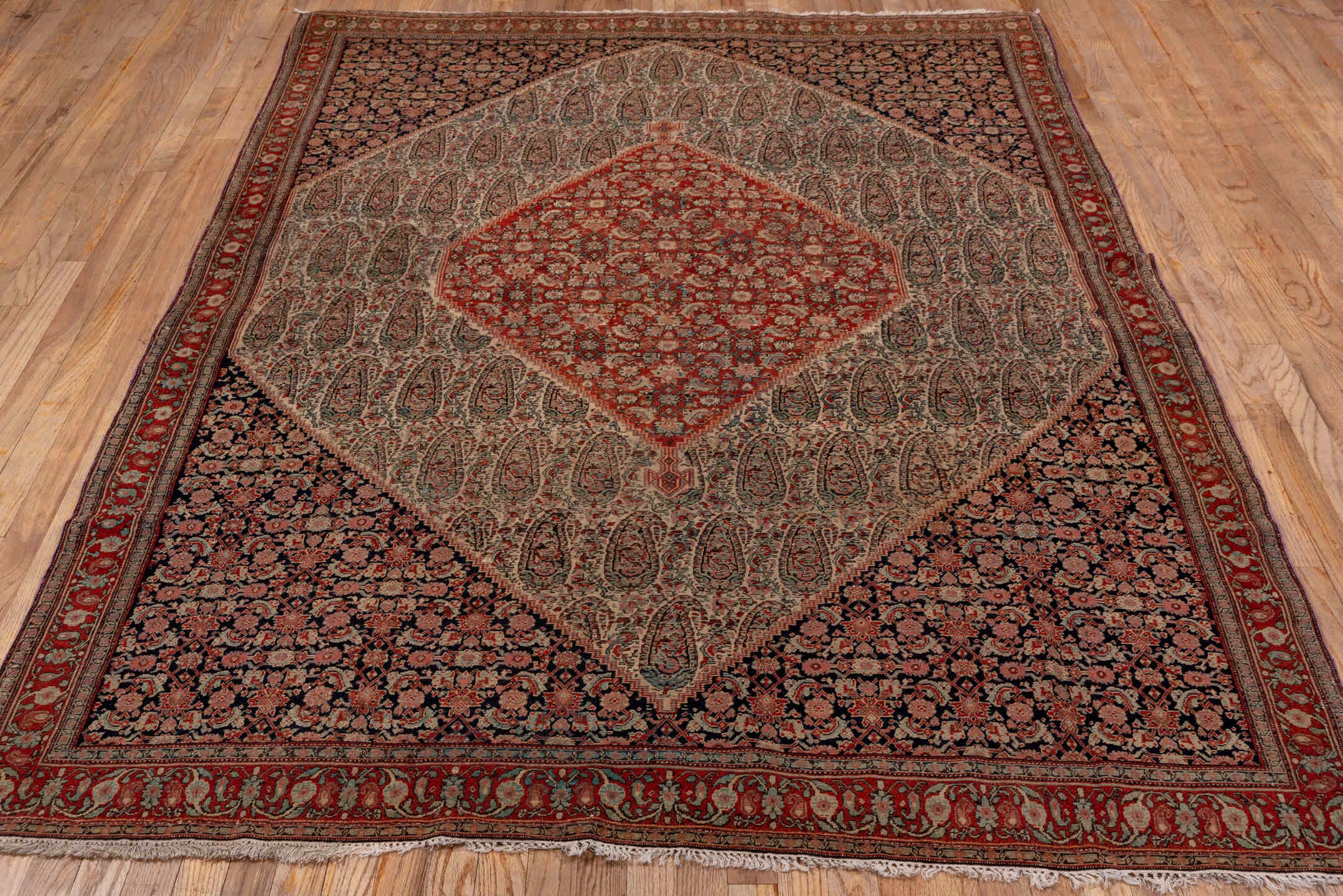 senne Rug - # 127488