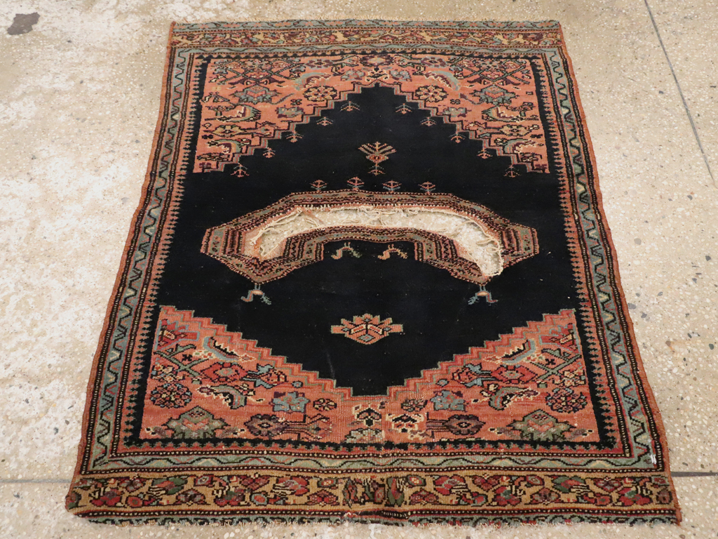 senneh Rug - # 104376