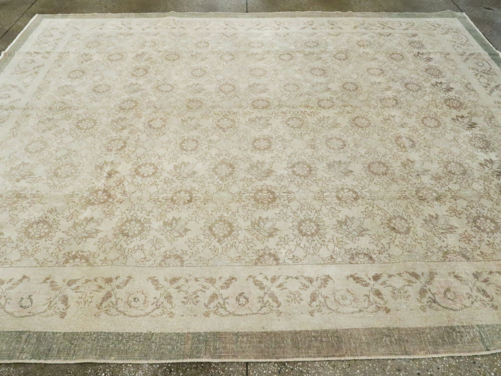 sevas Carpet - # 104043