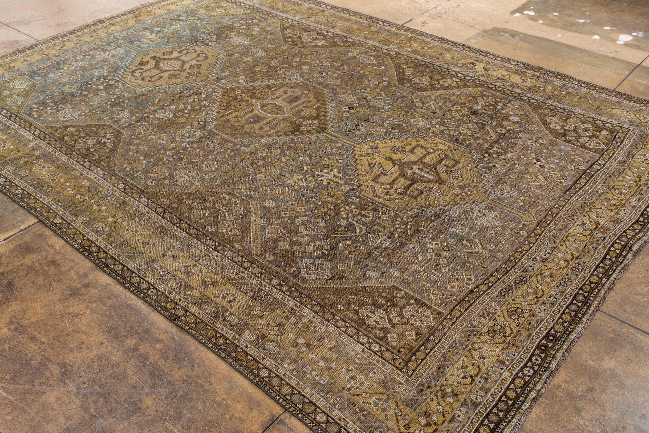 shiraz Carpet - # 128600