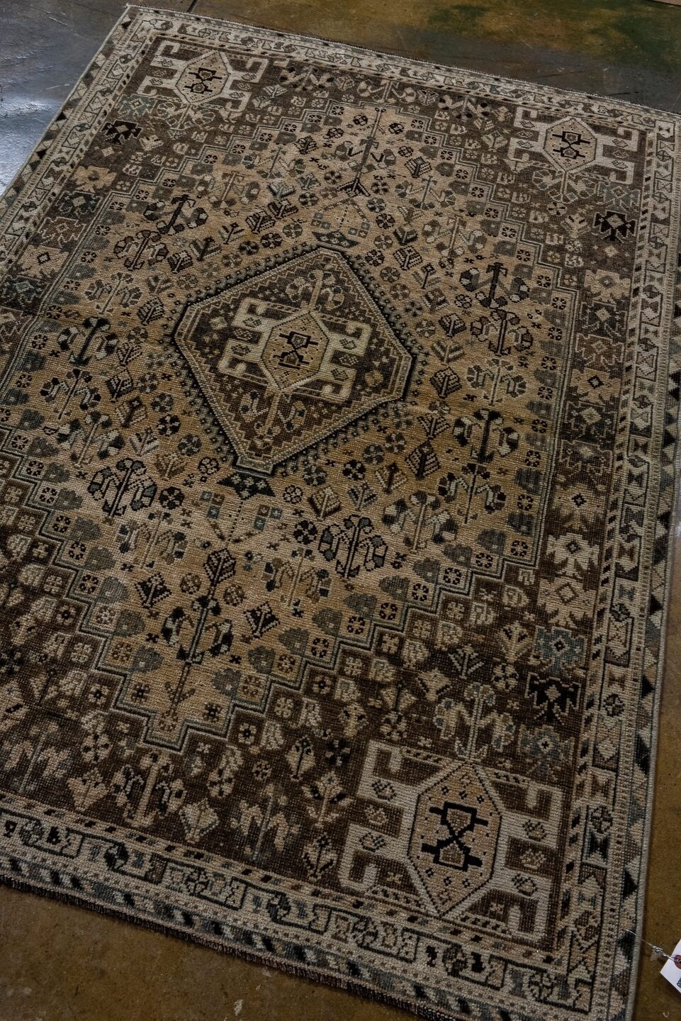 shiraz Rug - # 125703