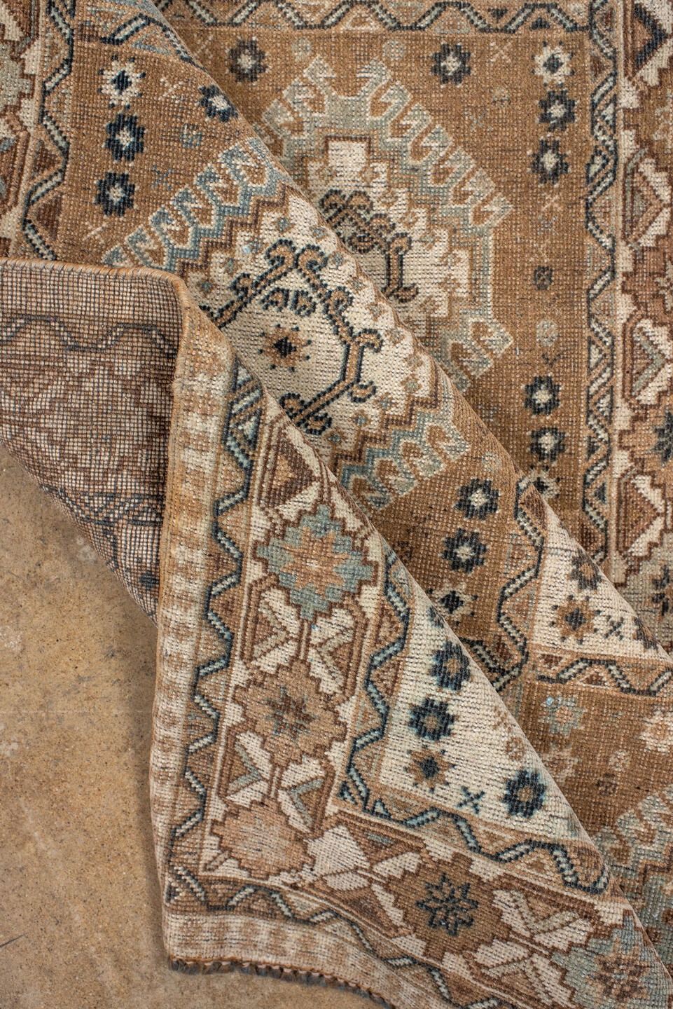 shiraz Rug - # 126219