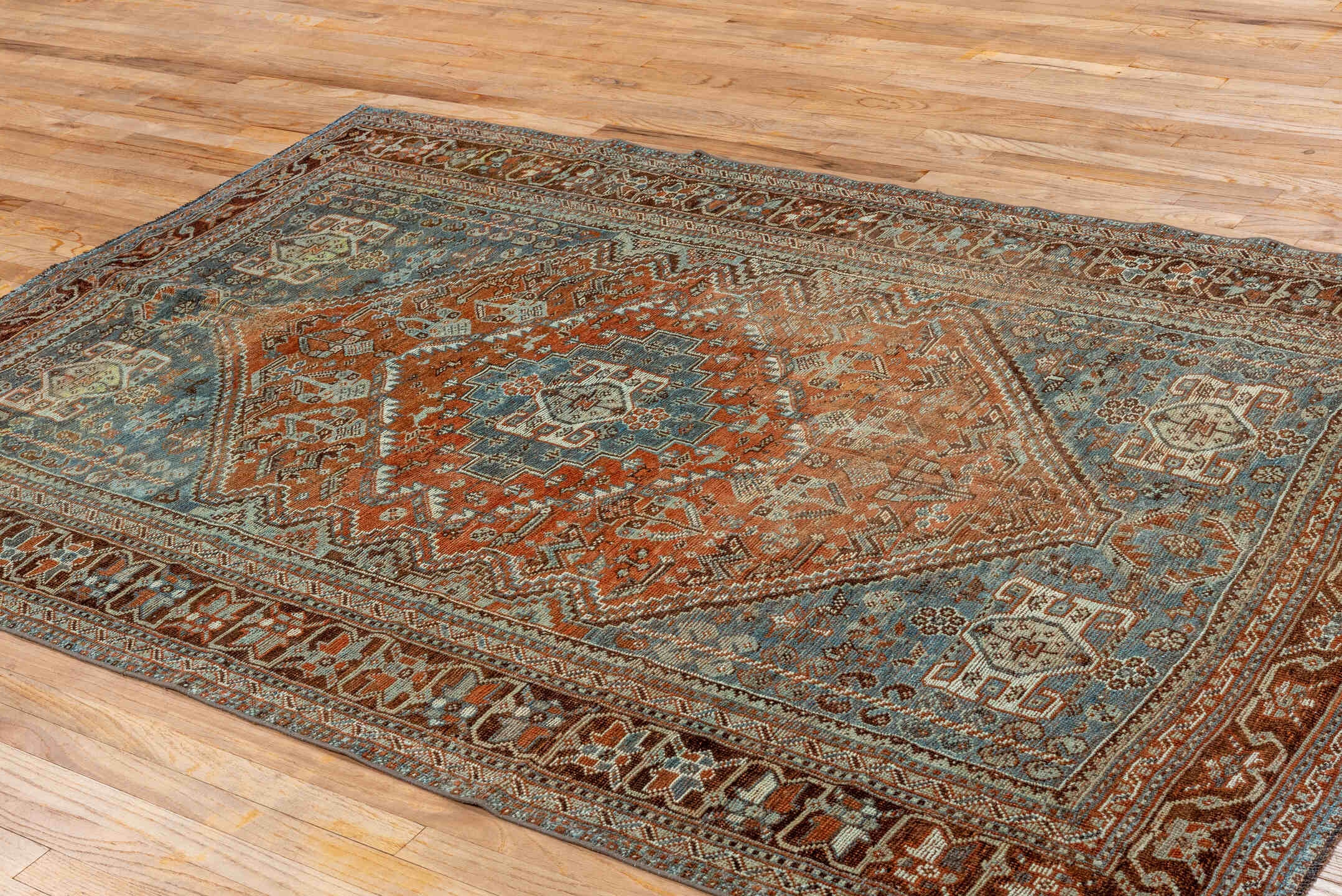 shiraz Rug - # 127550