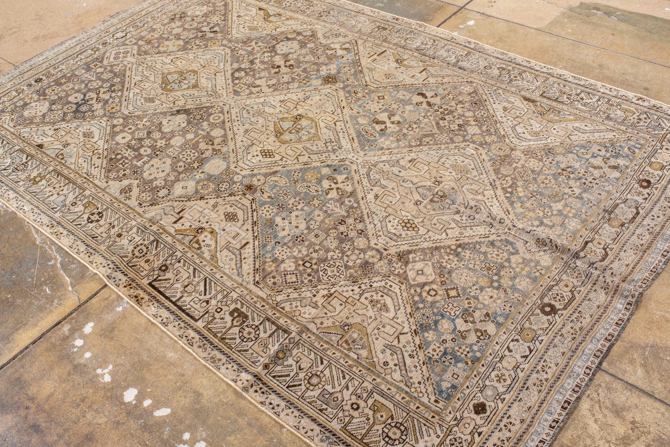 shiraz Rug - # 127582