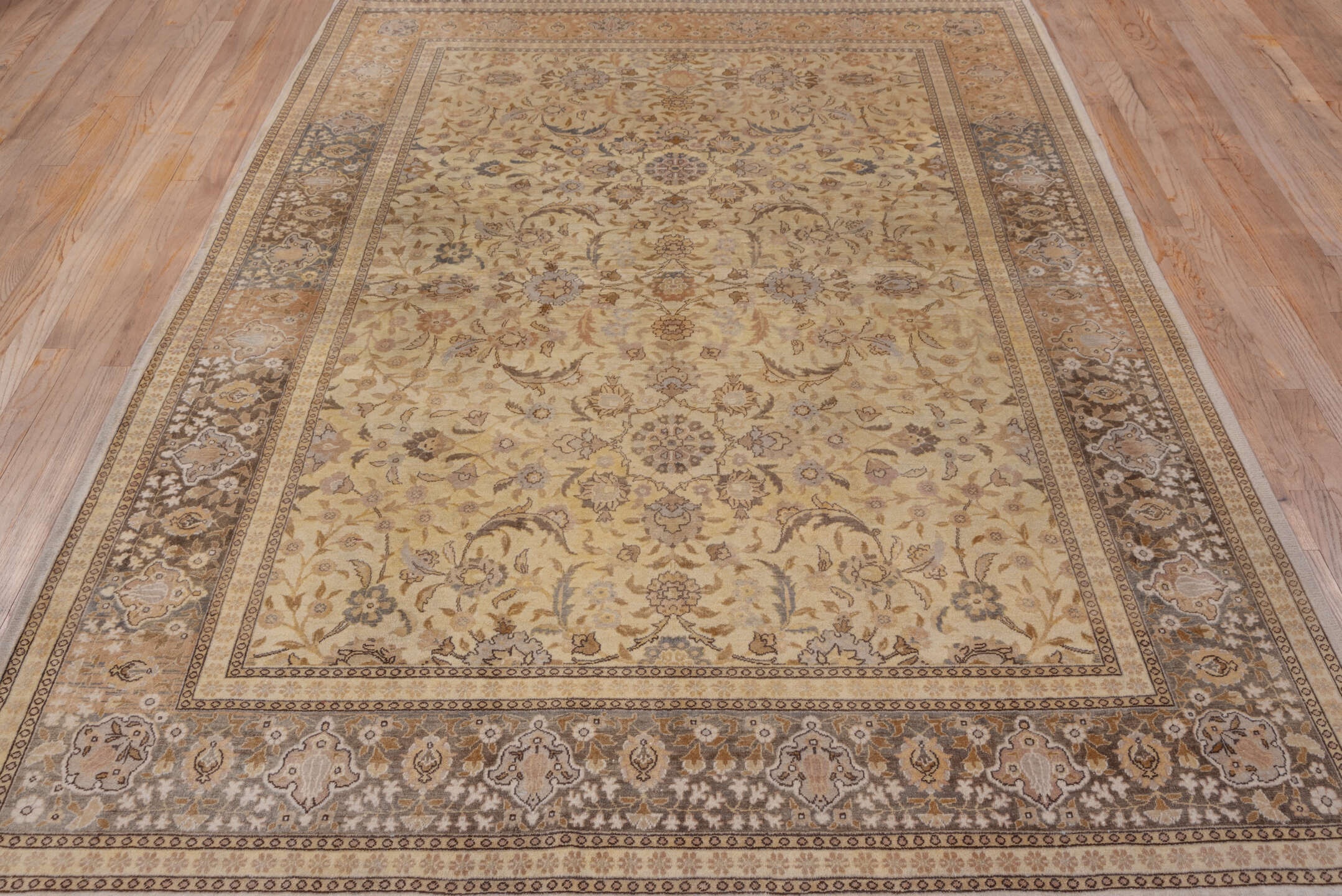 sivas Rug - # 127518