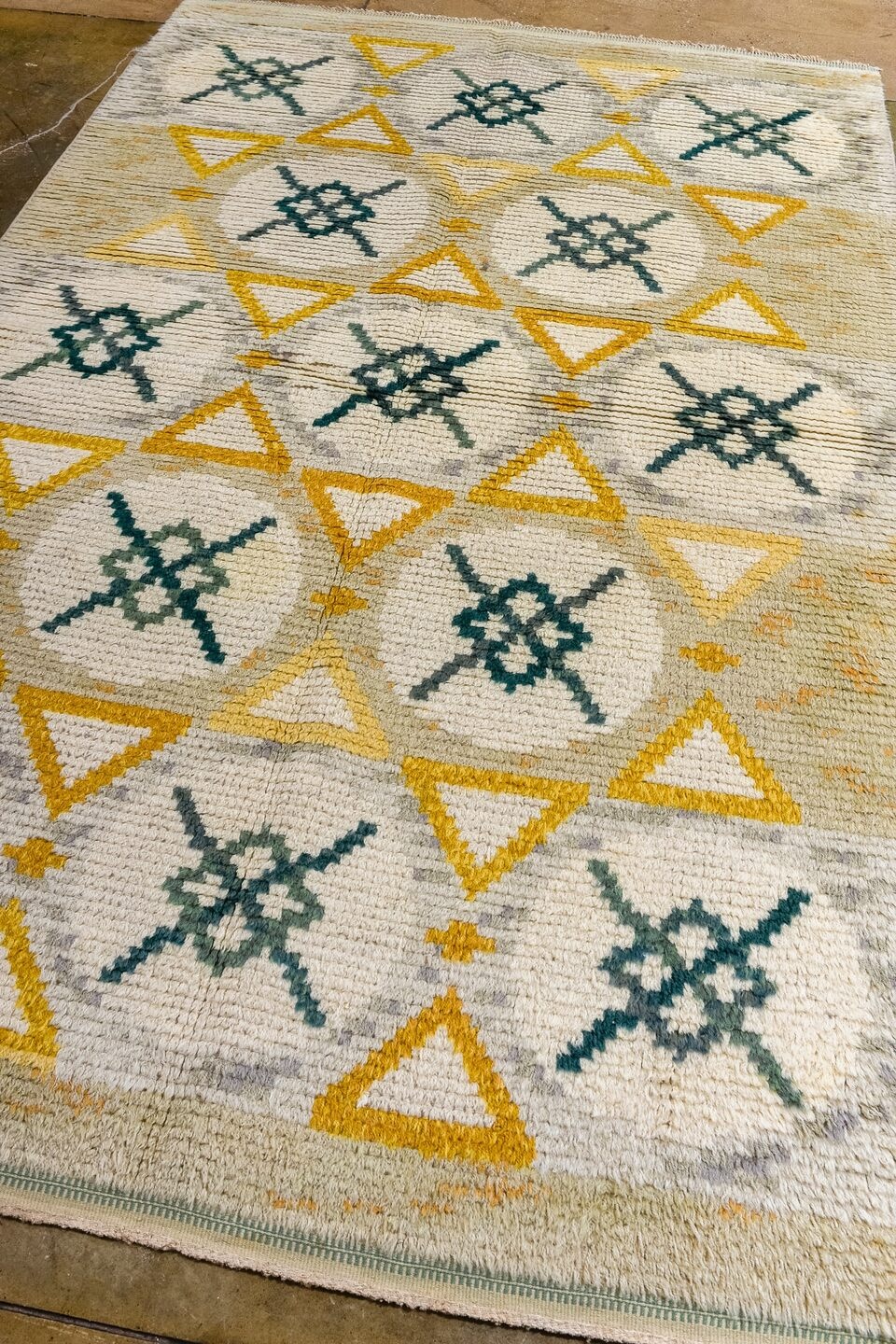 swedish Rug - # 127411