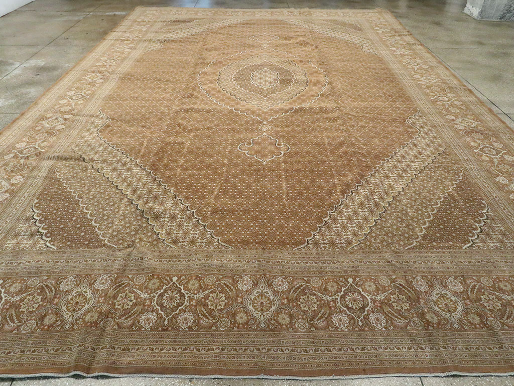 tabriz Rug - # 100470