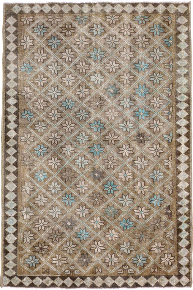 tabriz Rug - # 102678