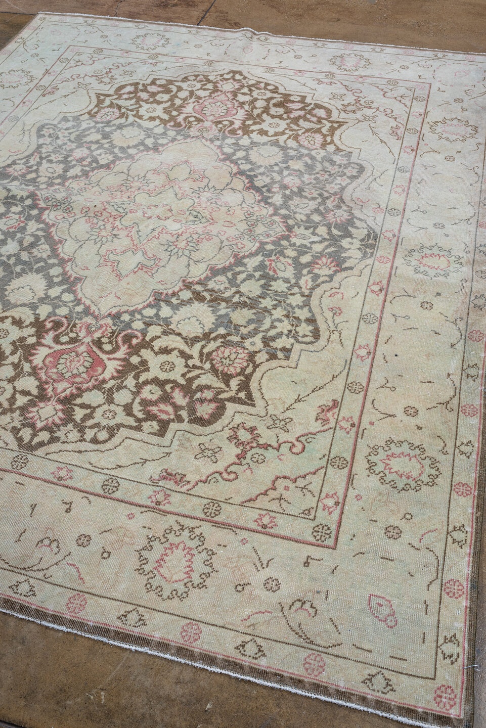tabriz Rug - # 127072