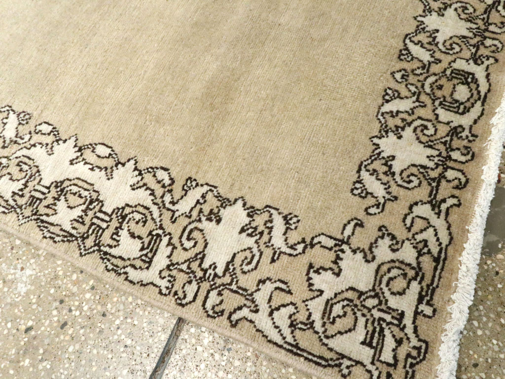 tabriz Runner - # 102431