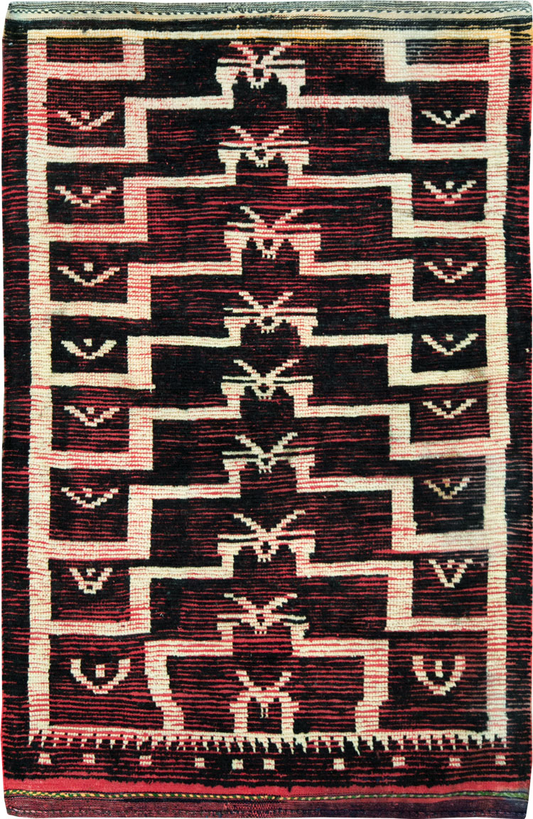 tulu Rug - # 106117