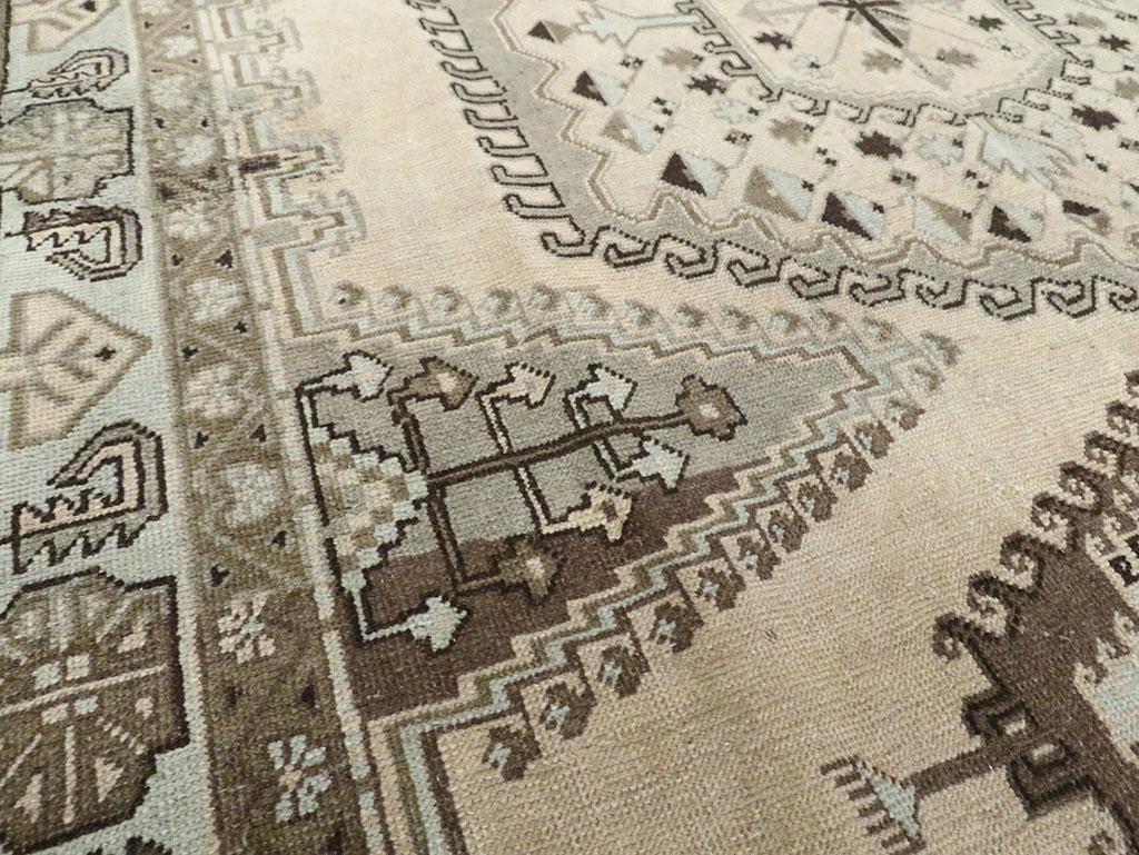 veece Carpet - # 107216