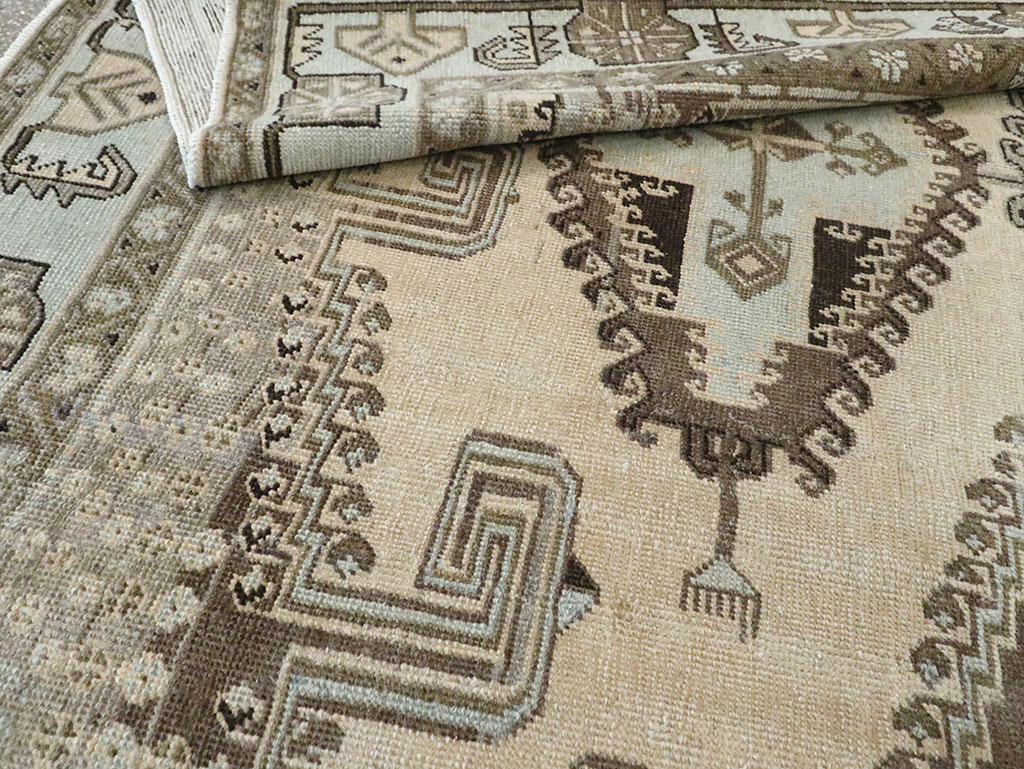veece Carpet - # 107216