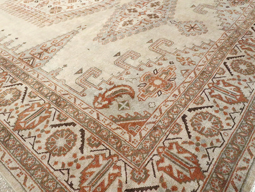 veece Carpet - # 107303