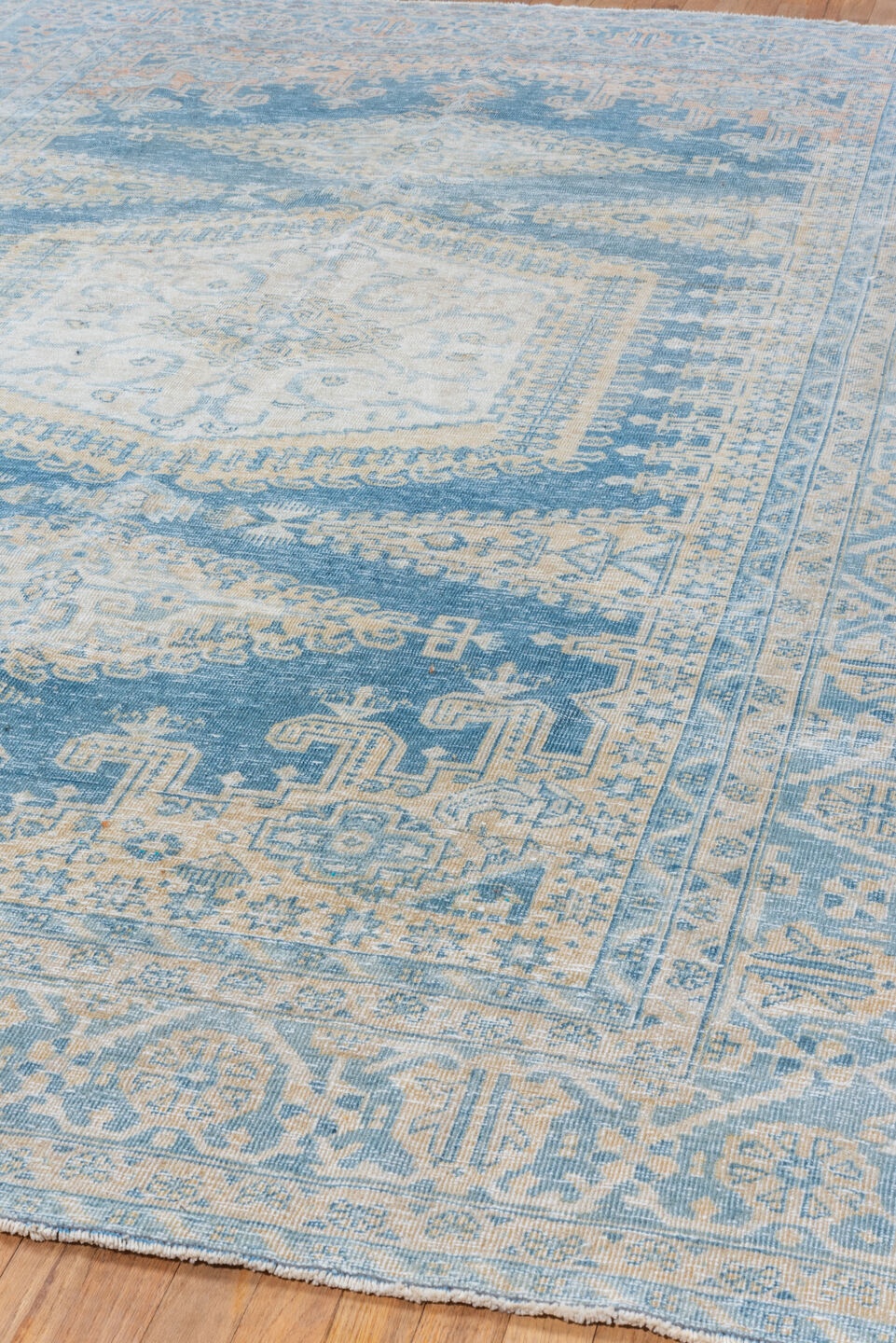 veece Carpet - # 128922