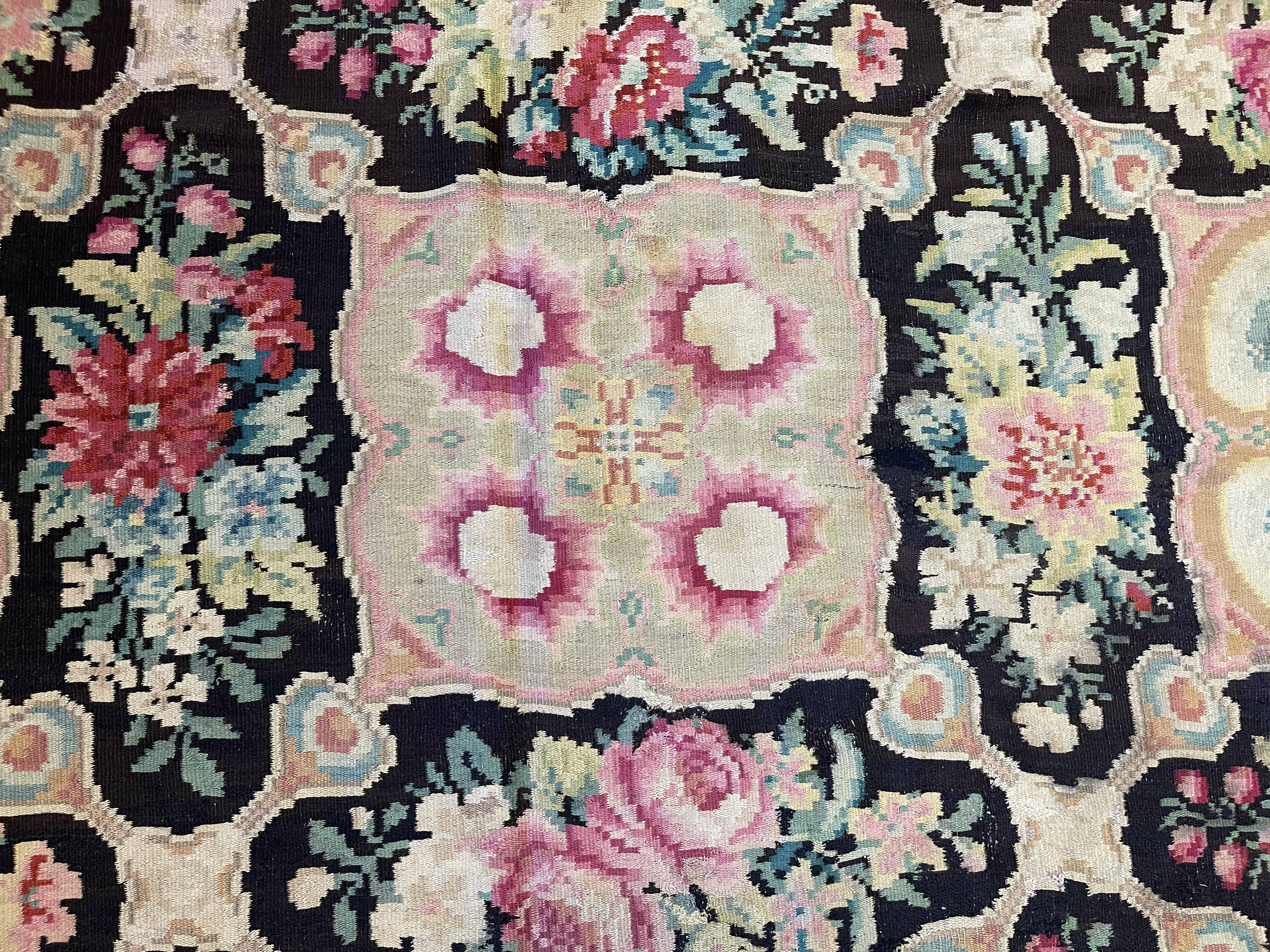 Vintage bessarabian Carpet - # 78390