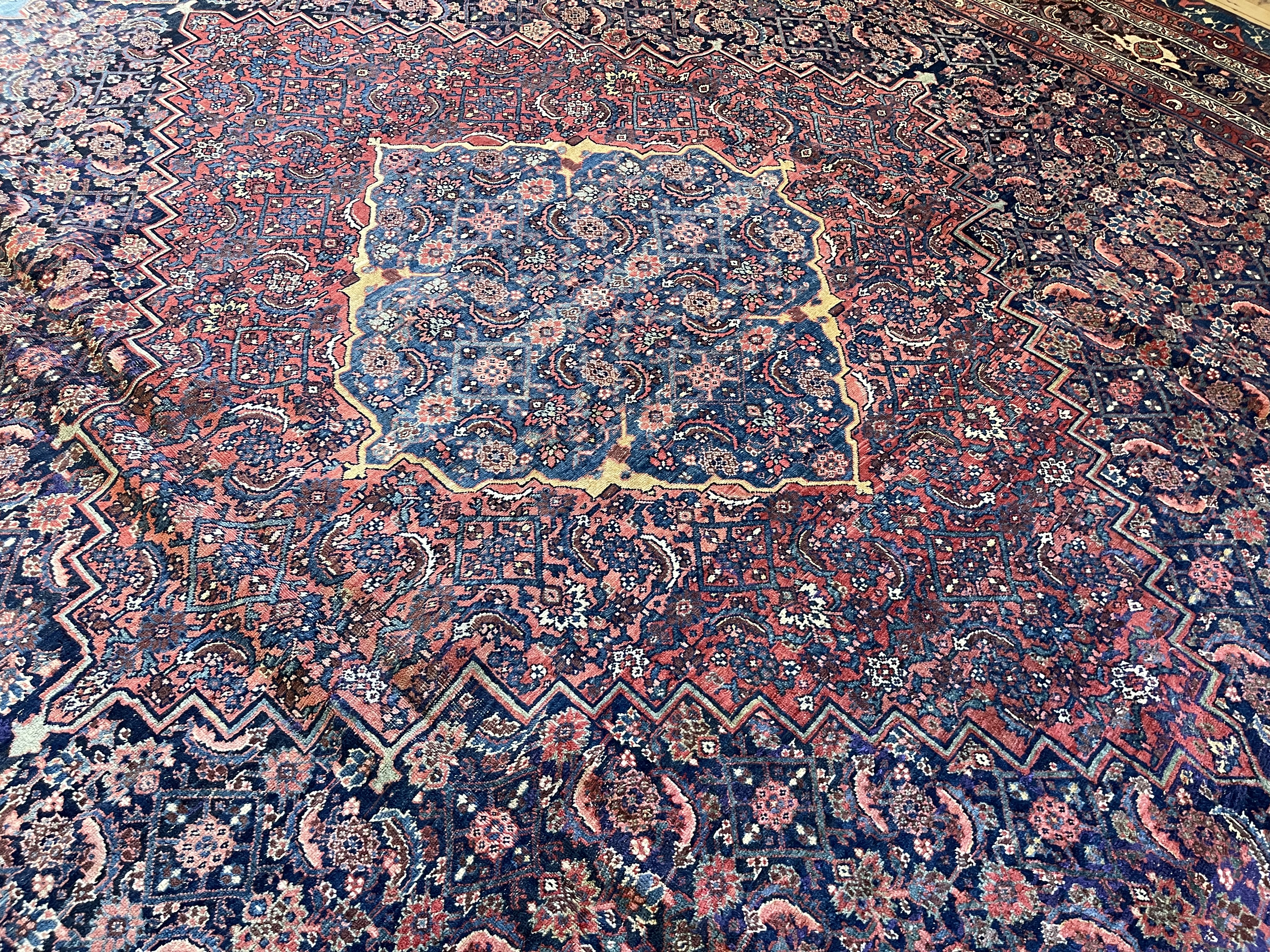 Vintage bidjar Carpet - # 78277