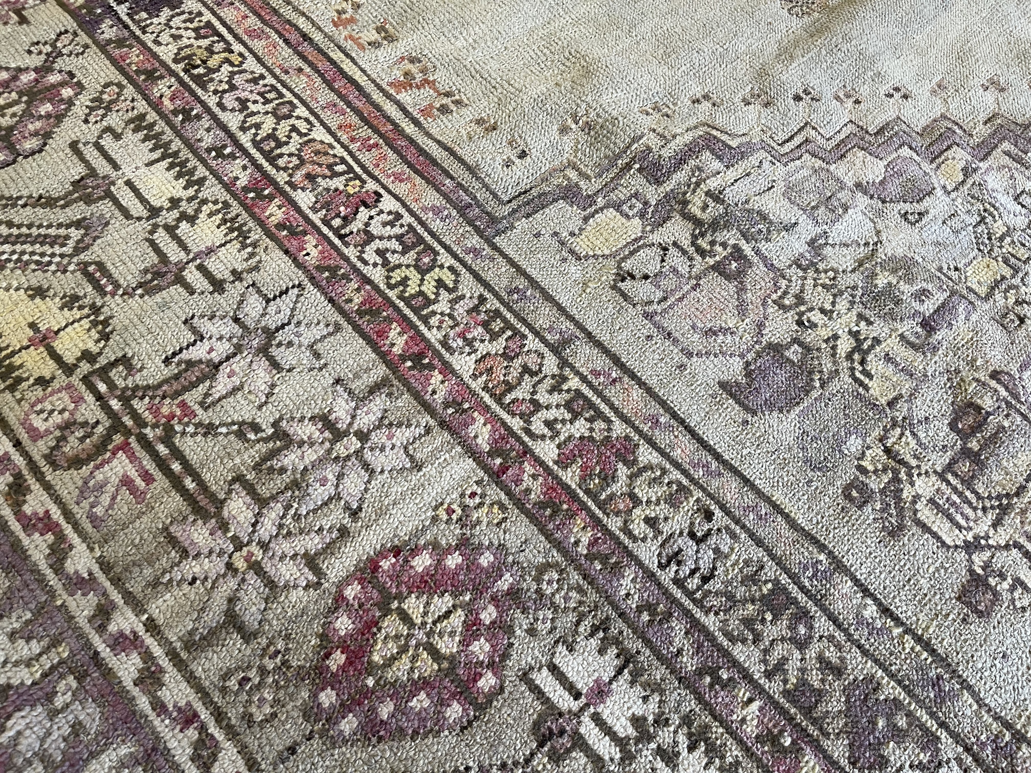 Vintage ghiordes Carpet - # 78240