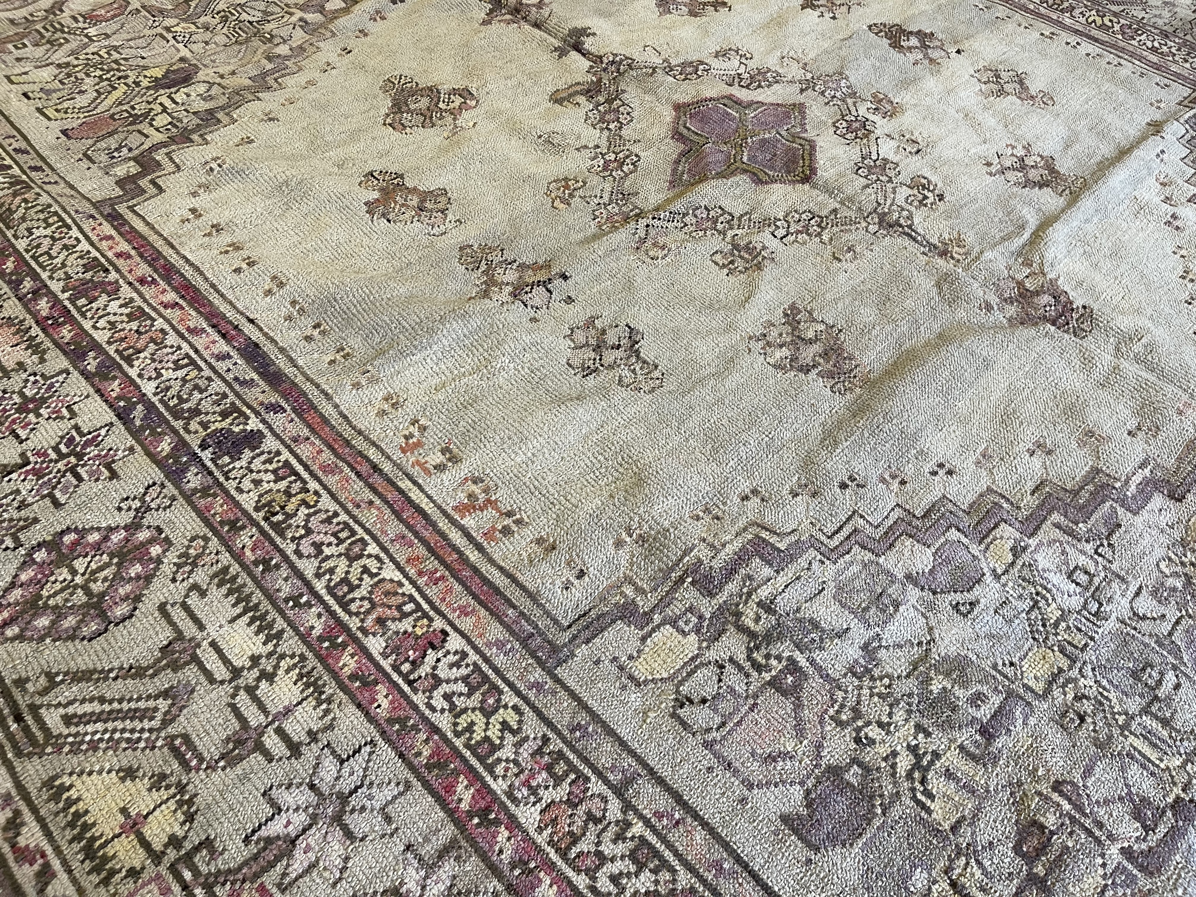 Vintage ghiordes Carpet - # 78240