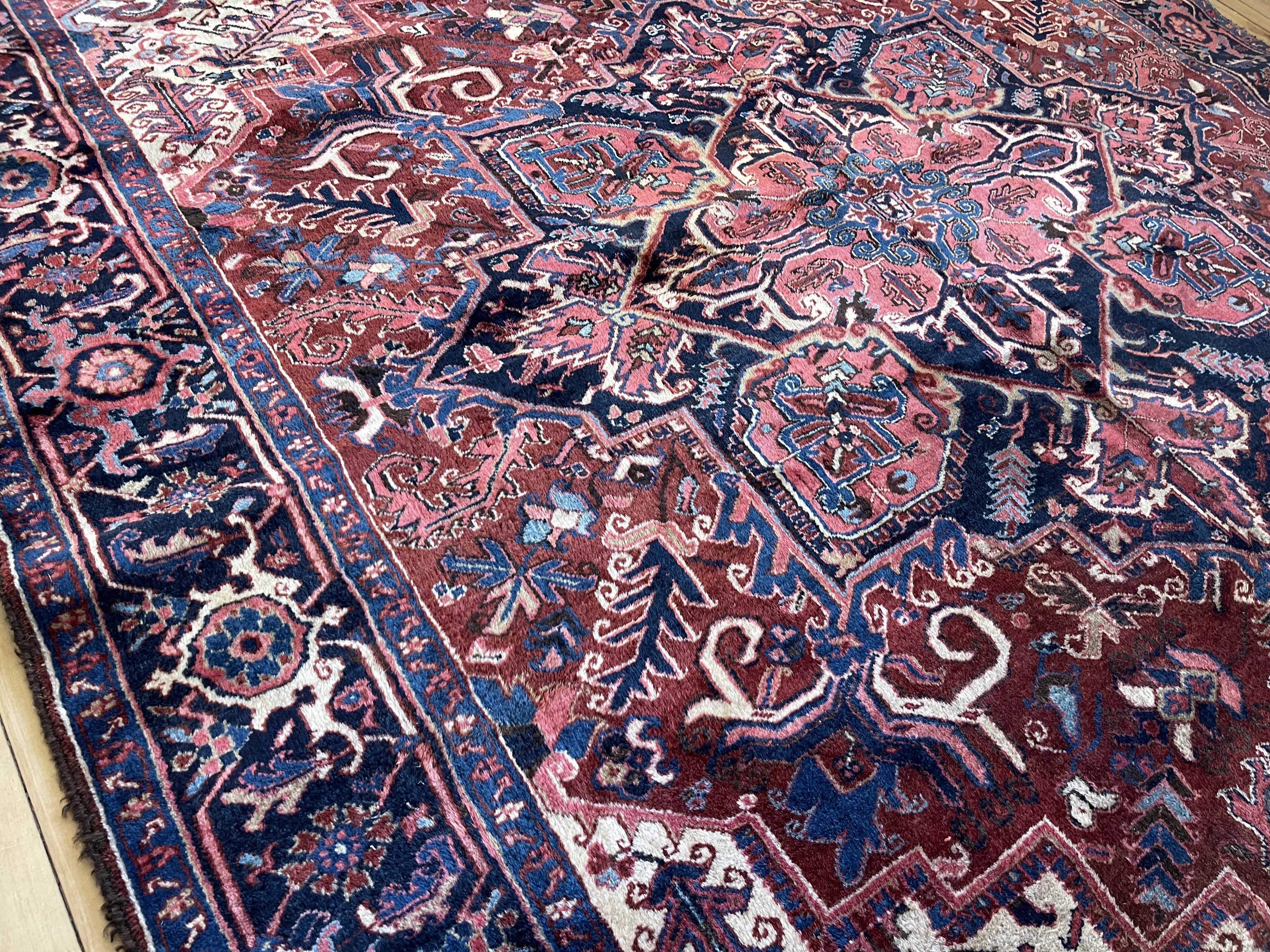 Vintage heriz Carpet - # 78321