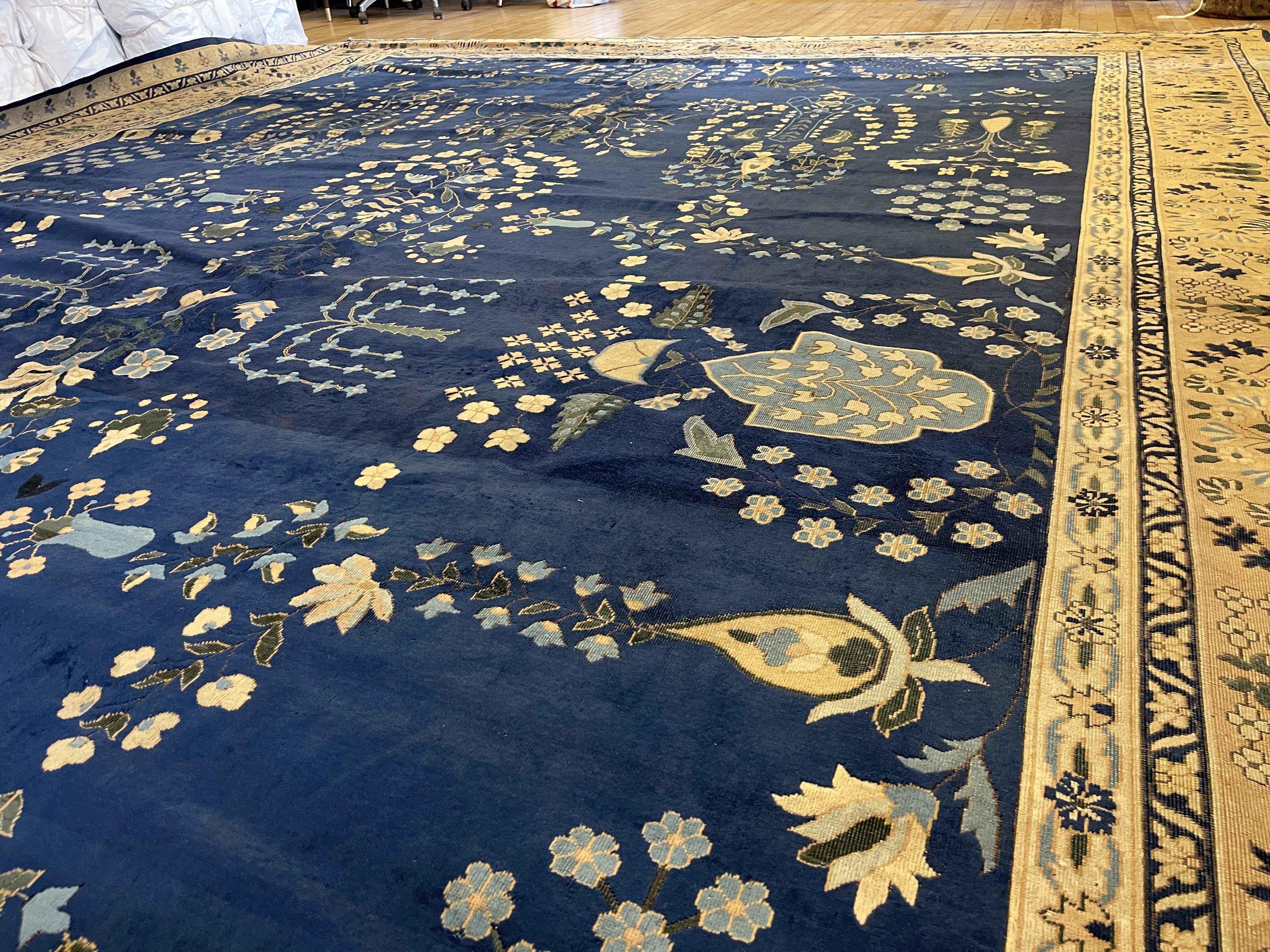 Vintage indian Carpet - # 78295