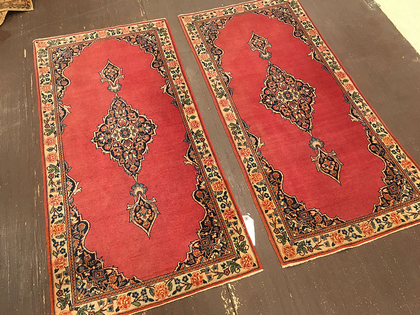 Bazar Oriental Rugs - Metropolitancarpet.com: Vintage Kashan Rug 1'8