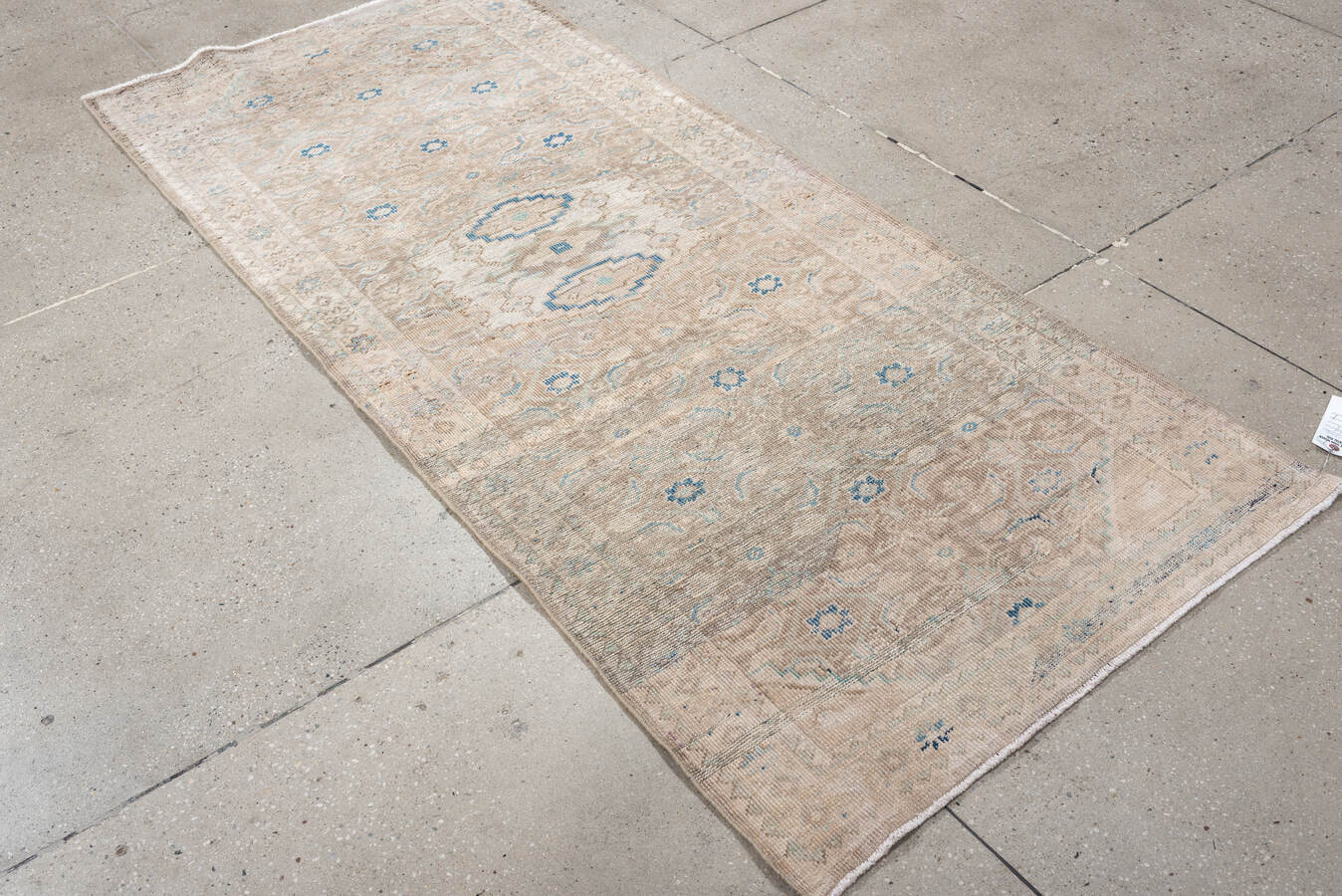 Vintage mahal Runner - # 58255