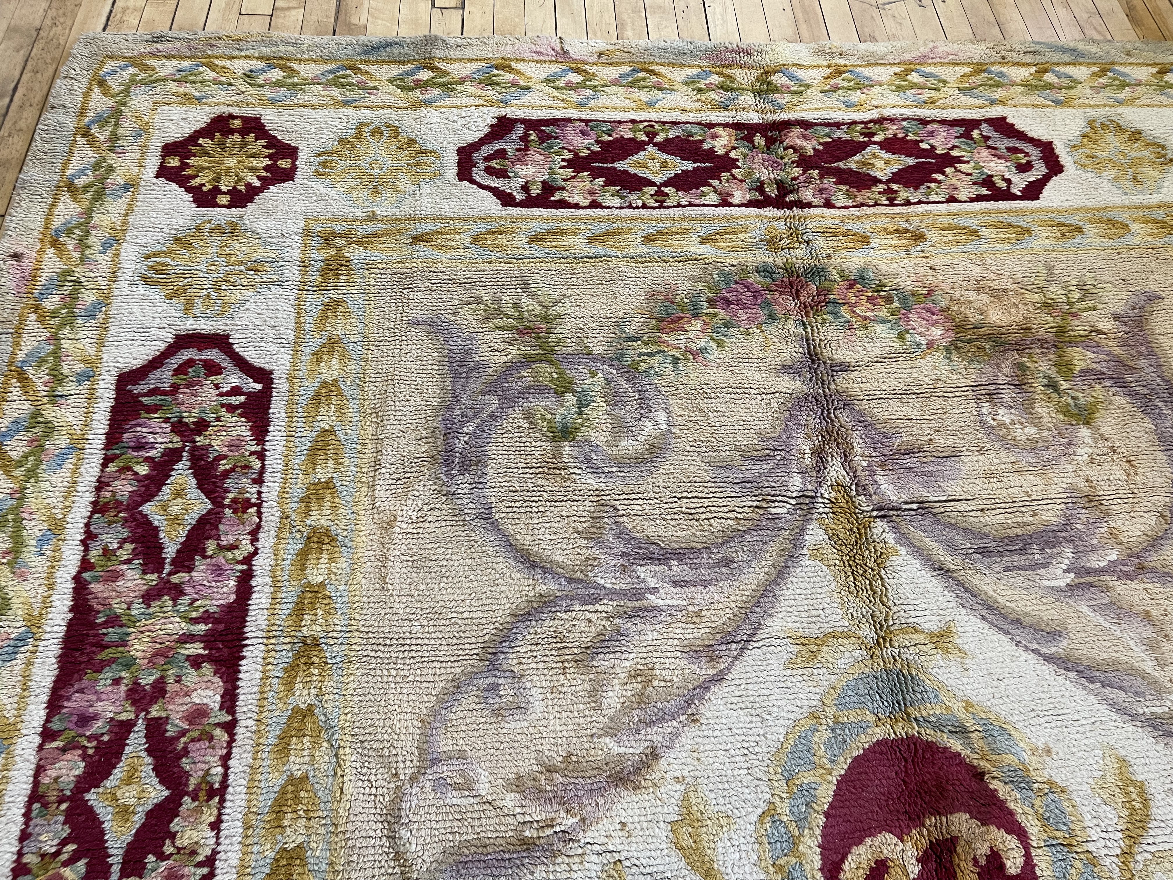 Vintage savonnerie Carpet - # 78329