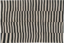 kilim Carpet - # 107615